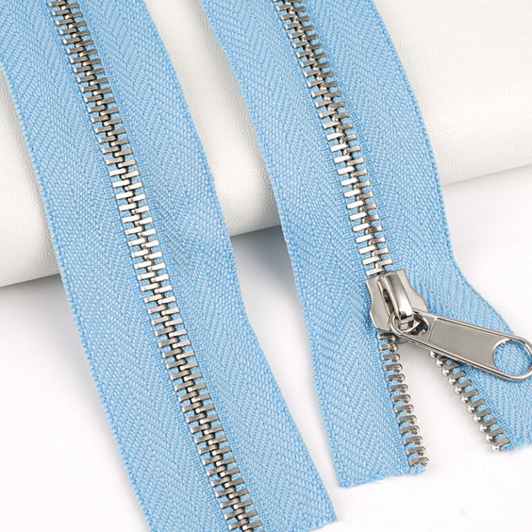 Best Zipper Manufacturers & Wholesalers in Mumbai | Factory Direct Rates